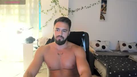 RaulMaxel online show from July 4, 2:29 am