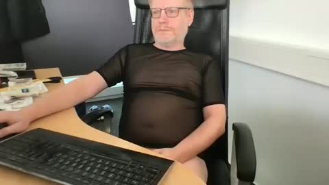 Snapshot of raunchyme chatting on February 26, 2:49 pm Raunchy me online show from February 26, 2:49 pm