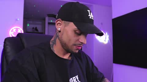 rausch77 online show from January 15, 9:35 am