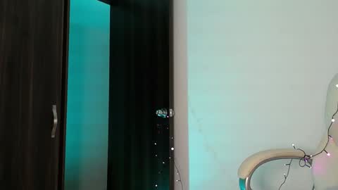 Raven online show from December 9, 2:24 am