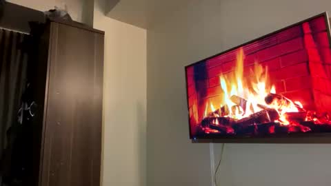 Snapshot of raven354 chatting on January 2, 4:13 pm raven354 online show from January 2, 4:13 pm