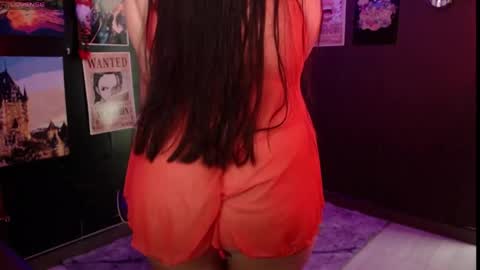 Raven online show from May 5, 9:34 pm