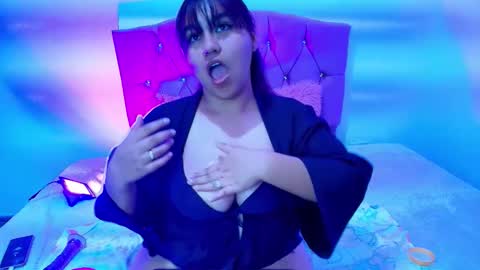 raven_gaze online show from October 10, 1:04 am