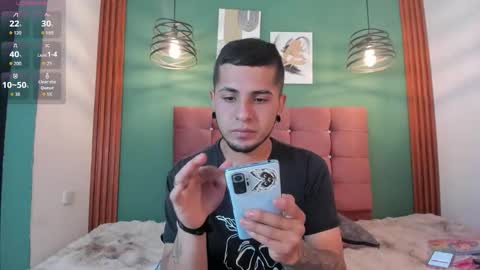 raven_smith_ online show from February 4, 4:29 am