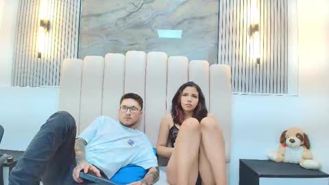 ravenandcody online show from November 6, 2:45 am