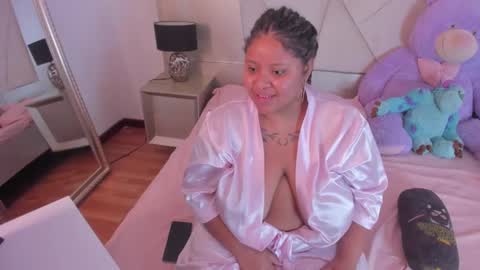 Snapshot of ravendipaul_ chatting on December 23, 12:08 pm online show from December 23, 12:08 pm
