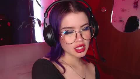 raventh_ online show from October 13, 3:23 pm