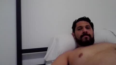 Snapshot of ravic2023 chatting on October 19, 4:02 am ravic2023 online show from October 19, 4:02 am