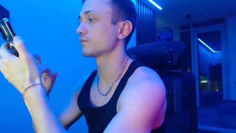 Snapshot of ravine_doleg chatting on February 26, 11:26 pm Alex Nash online show from February 26, 11:26 pm