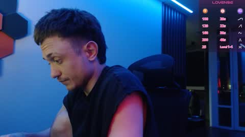 Snapshot of ravine_doleg chatting on September 11, 8:42 pm Alex Nash online show from September 11, 8:42 pm