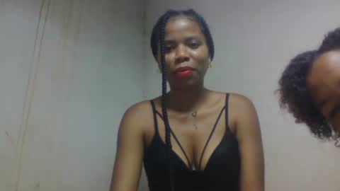 ravomamy online show from November 19, 12:27 pm