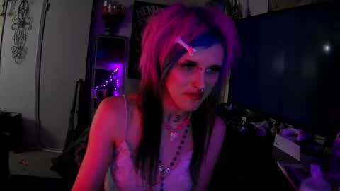 ravynstar13 online show from September 29, 6:40 am