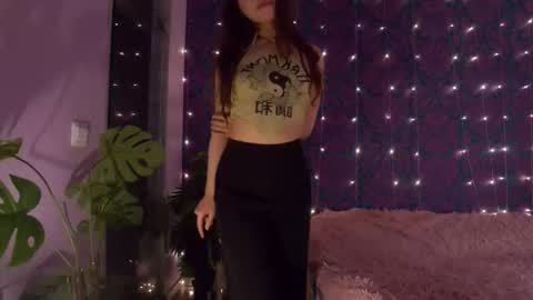 Lillian online show from October 5, 10:13 am