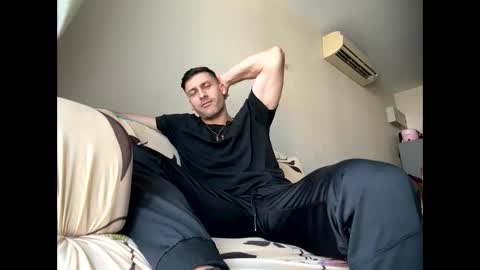 Snapshot of rawdr3 chatting on February 2, 3:38 am rawdr3 online show from February 2, 3:38 am