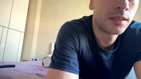 Snapshot of rawdr3 chatting on February 21, 12:55 am rawdr3 online show from February 21, 12:55 am