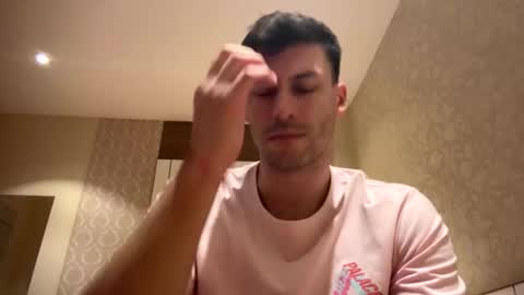 Snapshot of rawdr3 chatting on February 21, 10:33 pm rawdr3 online show from February 21, 10:33 pm