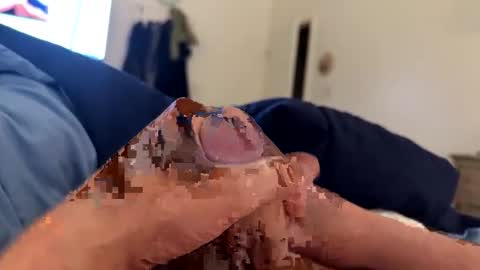 Snapshot of rawfilledspilled chatting on March 14, 7:47 am rawfilledspilled online show from March 14, 7:47 am