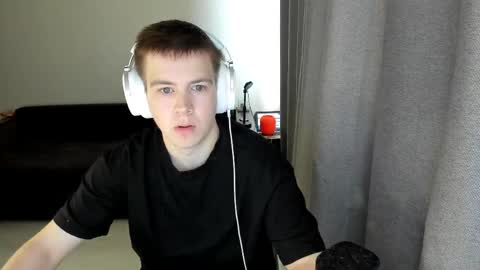 Ray online show from April 11, 4:39 am