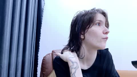 Ray-Ray online show from April 8, 11:10 am