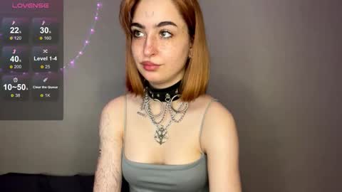 Snapshot of ray_nira chatting on September 21, 12:40 pm Sophia - online show from September 21, 12:40 pm