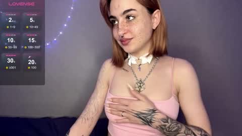 Snapshot of ray_nira chatting on September 23, 2:20 pm Sophia - online show from September 23, 2:20 pm