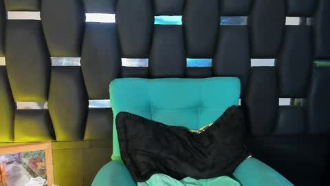 Rayn online show from April 18, 4:55 pm