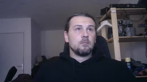 Snapshot of rayhaarlem chatting on April 14, 10:27 pm rayhaarlem online show from April 14, 10:27 pm