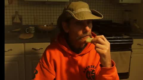 Ray online show from October 31, 9:27 pm