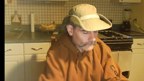 Ray online show from November 19, 10:04 am