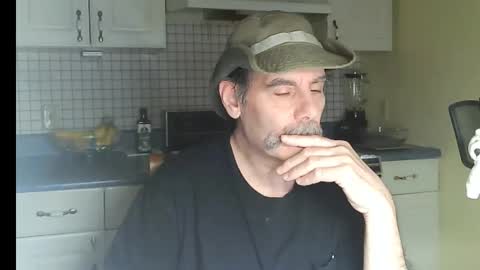 Ray online show from March 20, 8:19 am