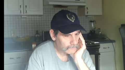 Ray online show from April 6, 7:42 am