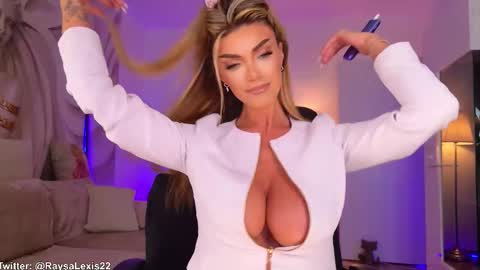 raysalexis19 online show from February 11, 2:00 pm