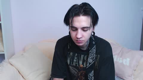 Ray online show from February 10, 5:44 am