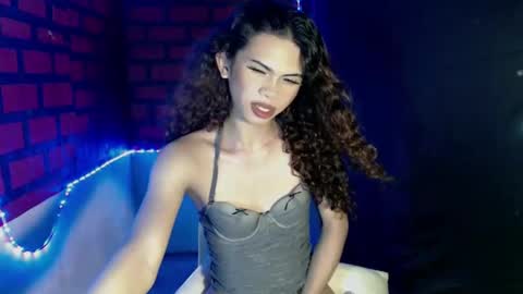 cindy online show from December 14, 1:17 am