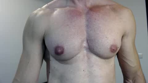 razorramon13 online show from January 4, 11:33 am