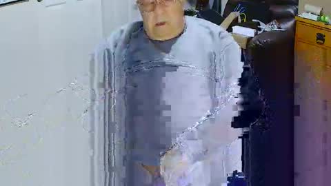 rb69er905364 online show from April 28, 2:44 pm