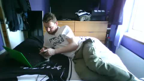 Snapshot of readmymouth chatting on March 21, 12:32 pm readmymouth online show from March 21, 12:32 pm