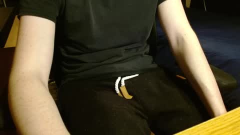 Scrappy Coco online show from April 12, 12:48 am