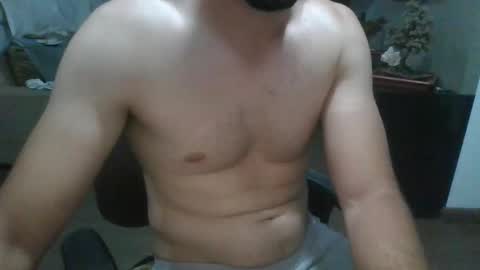 Snapshot of real_brazilian_boy chatting on November 28, 10:45 pm real_brazilian_boy online show from November 28, 10:45 pm
