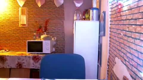 real_coupl3 online show from April 18, 7:07 pm