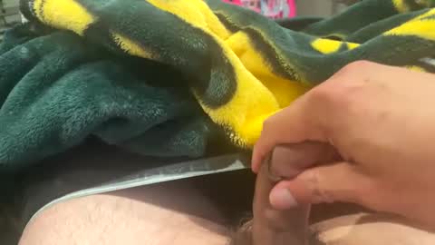 Snapshot of realbigload77 chatting on September 11, 12:38 pm realbigload77 online show from September 11, 12:38 pm