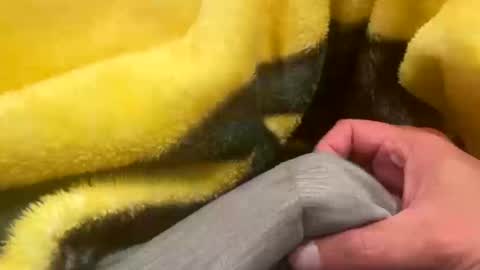 Snapshot of realbigload77 chatting on October 10, 3:05 am realbigload77 online show from October 10, 3:05 am