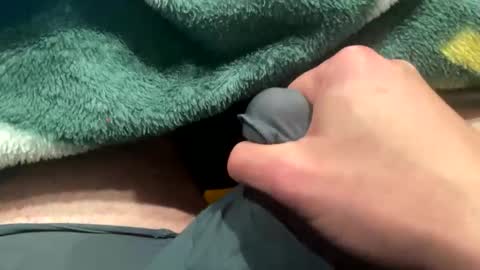 Snapshot of realbigload77 chatting on February 8, 6:28 am realbigload77 online show from February 8, 6:28 am