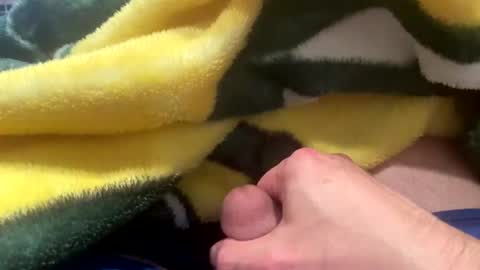 Snapshot of realbigload77 chatting on February 19, 2:29 am realbigload77 online show from February 19, 2:29 am