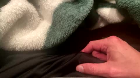 Snapshot of realbigload77 chatting on March 17, 2:49 am realbigload77 online show from March 17, 2:49 am