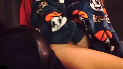 Snapshot of reallilygrace chatting on March 10, 11:42 am Lily Grace online show from March 10, 11:42 am