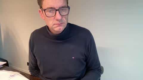 realstuff_ online show from December 9, 12:30 pm