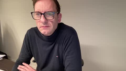 realstuff_ online show from December 9, 3:33 pm