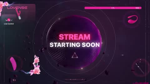 Snapshot of realsupermichael chatting on February 25, 5:52 am AliceEve online show from February 25, 5:52 am