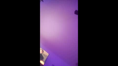 Snapshot of realtime53 chatting on March 22, 7:12 am realtime53 online show from March 22, 7:12 am